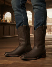 Cargar imagen en el visor de la galería, ELH1013 - Bota rodeo zapata crazy choco

