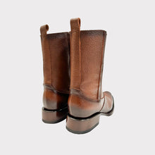 Cargar imagen en el visor de la galería, H2041 - Bota dubai casual venado brandy
