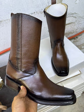 Cargar imagen en el visor de la galería, H2045 - Bota dubai casual venado canela
