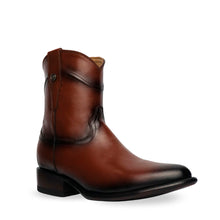 Cargar imagen en el visor de la galería, H3091 - Bota de vestir oval glasee brandy
