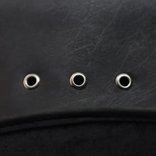 Cargar imagen en el visor de la galería, SPVA2001 - Piel vaquero negro
