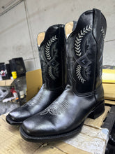 Cargar imagen en el visor de la galería, ELH1008 - Bota bulldog de cuero merlín negro
