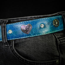 Cargar imagen en el visor de la galería, CD4002 - Cinto para dama piedras y corazones desierto azul turquesa
