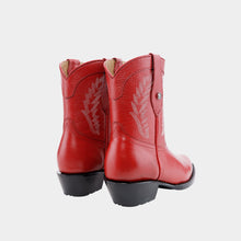 Cargar imagen en el visor de la galería, D3033 - Bota corta oval grizzly rojo
