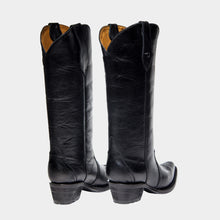 Load image into Gallery viewer, D2022 - Bota puntal sencilla merlín negro
