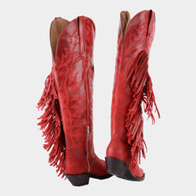 Load image into Gallery viewer, D2073 - Bota canela barbas jersey rojo
