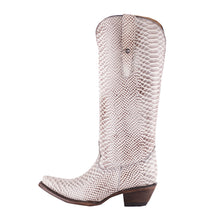Cargar imagen en el visor de la galería, D2081 - Bota kiara snake print blanco
