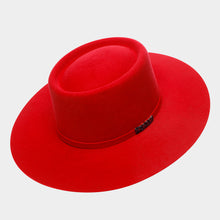 Load image into Gallery viewer, STCAU1003 - Texana cautiva rojo
