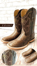 Cargar imagen en el visor de la galería, EB4003 - Bota bulldog pitón rústico café
